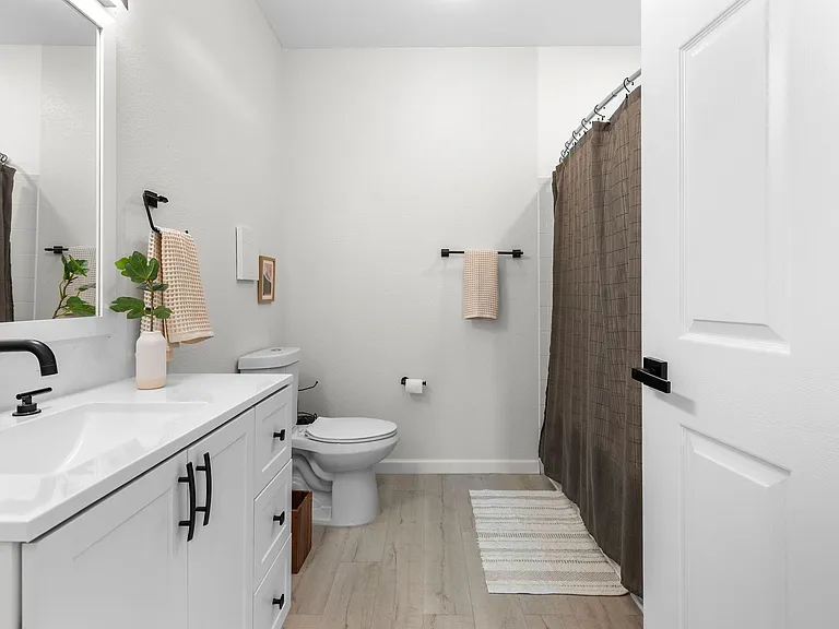 5255 Memphis St #1007 — Photo 14