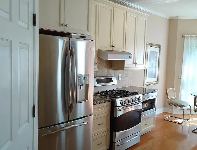 700 Noble Oak Dr — Photo 10