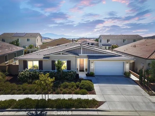 30106 Stargazer Way, Menifee, CA 92584