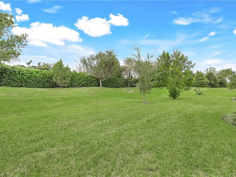 14551 Edgewater Cir — Photo 25