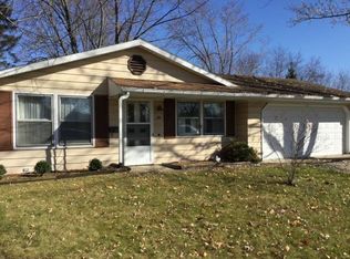 35 Jeffrey Dr, Columbia City, IN