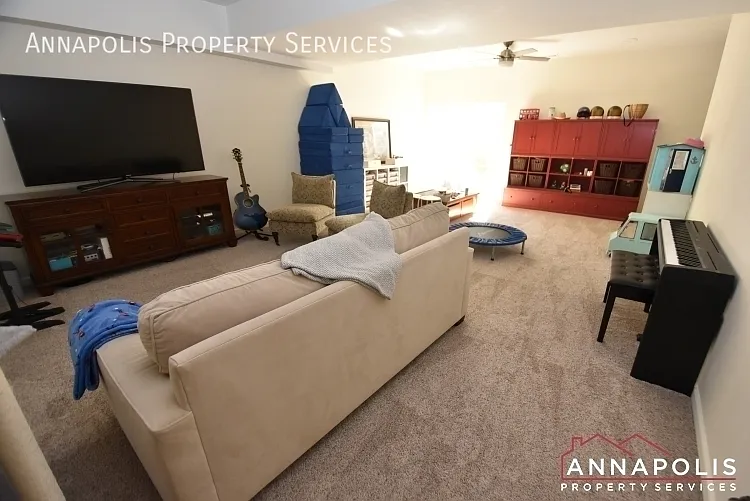 917 Saint Martins Loop — Photo 34