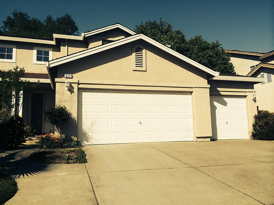 1st image of 517 Buckeye Dr