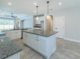 3246 Green Leaf Way Grn, Cove Springs, FL 32043