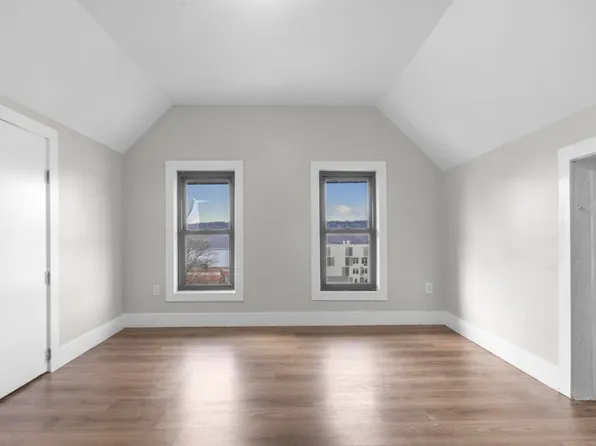 136 Buena Vista Ave, 136 Buena Vista Ave APT 3, Yonkers, NY 10701