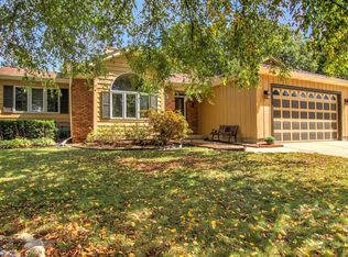 547 S Cline Ave, Griffith, IN 46319