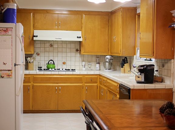 5th image of 18417 Horst Ave