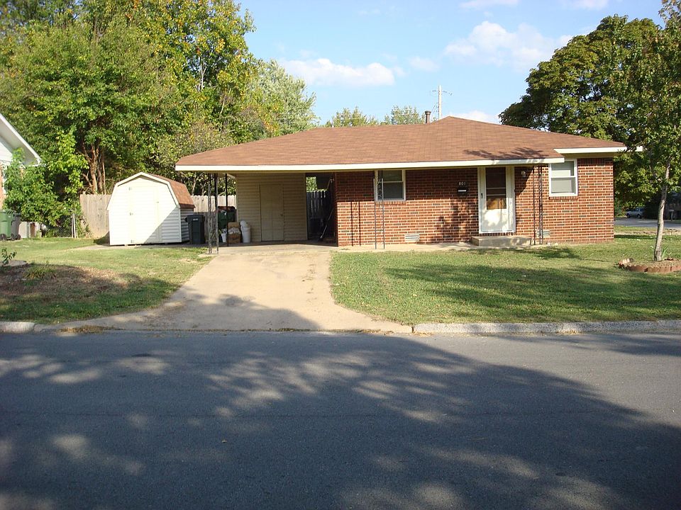 1st image of 801 N 12th St