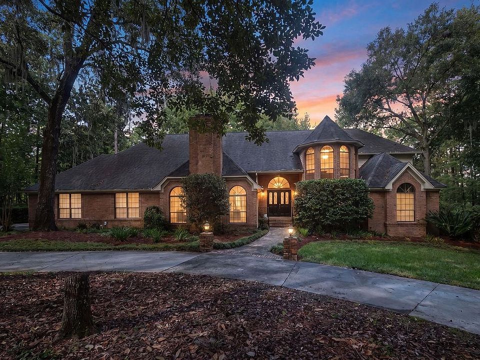 1st image of 8991 Winged Foot Dr