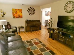 54 Berkshire Rd, West Hartford, CT 06107