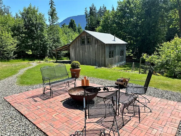 3243 Eden Valley Road, Port Angeles, WA 98363