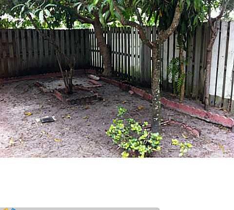 3rd image of 4768 Orleans Ct APT C