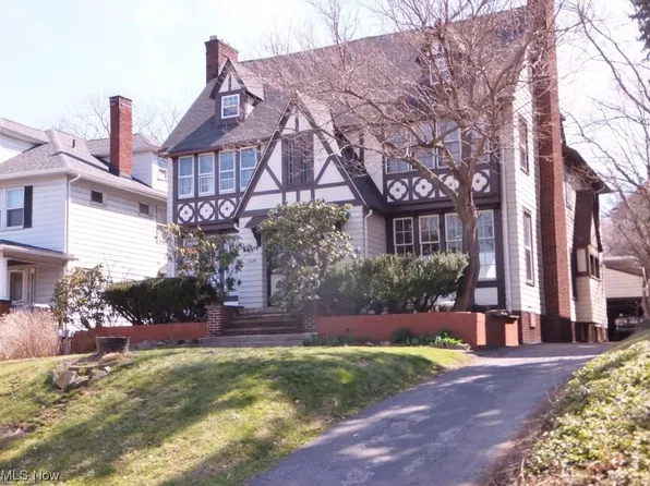 2325 S Overlook Rd, Cleveland Heights, OH 44106