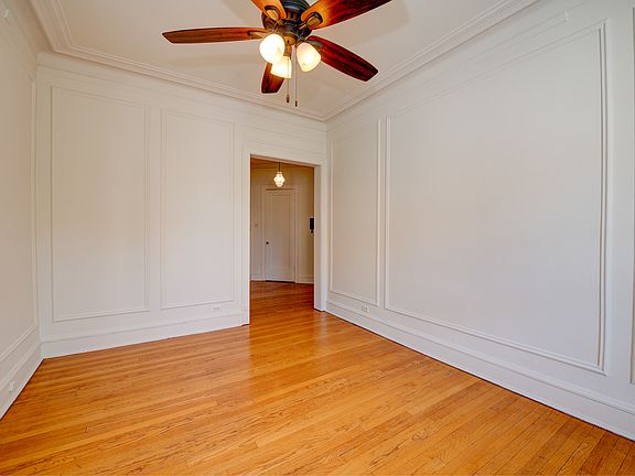 5th image of 838 Hinman Ave APT 3