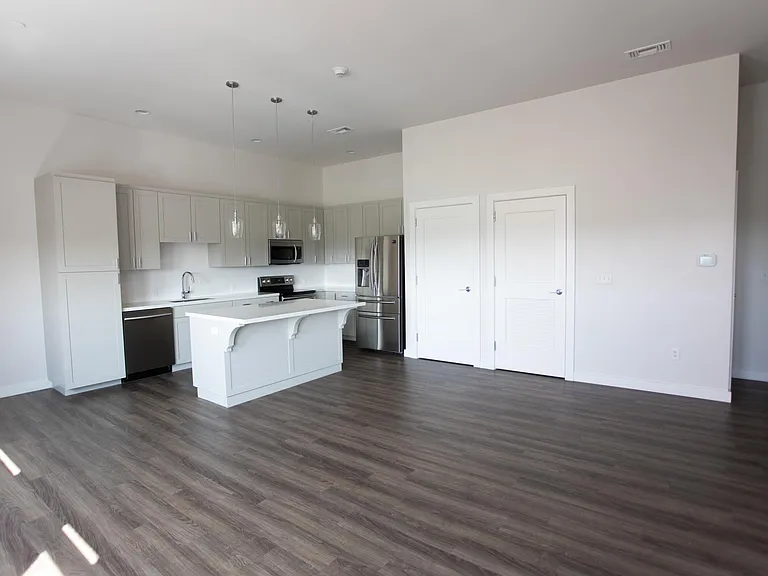 201 S Main St #310 — Photo 13