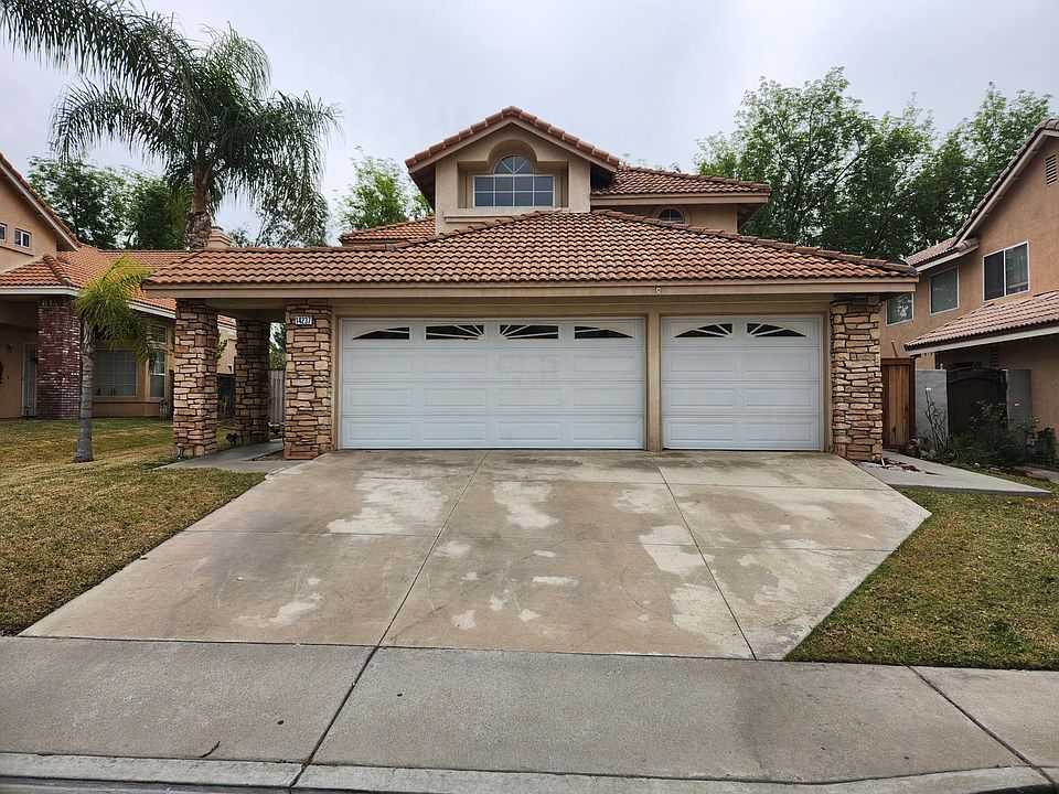 1st image of 14237 Plumas Ct