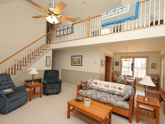5th image of 223 River Oak Dr