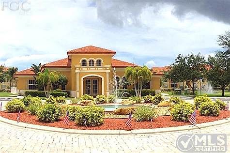 Clubhouse Fountain