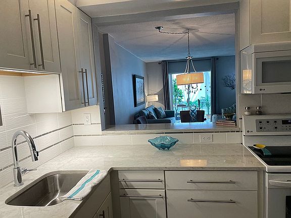 Fabulous open kitchen