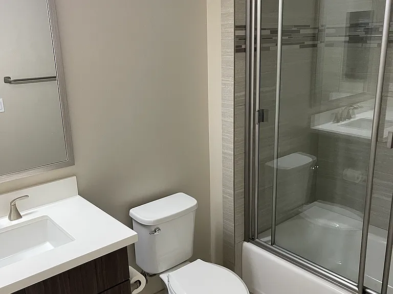 10850 Bloomfield St #306 — Photo 4