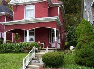 21 Bridge St, Beaver Falls, PA 15010