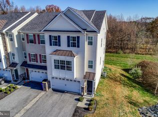 529 Jacobsen Dr, Newark, DE 19702