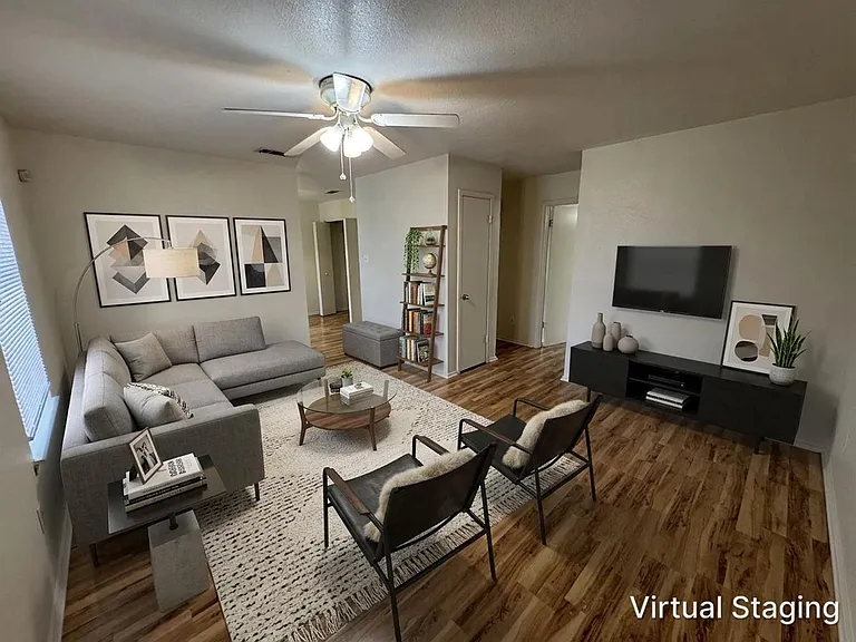 1701 Benttree Dr — Photo 3