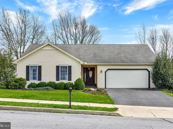 466 Chestnut Way, New Cumberland, PA 17070