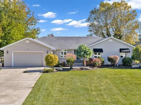 656 Markham Dr, Lakeshore, ON N0P 2L0