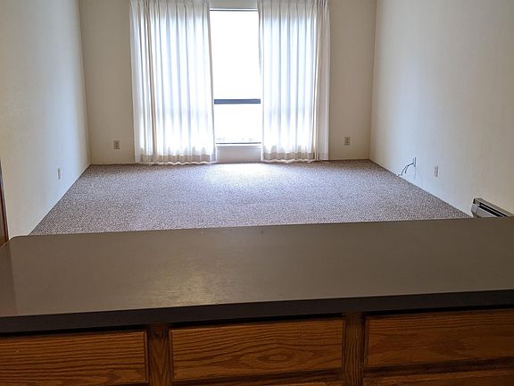 4th image of 455 Alida Way #28