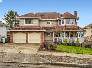 16363 SW Timberland Dr, Beaverton, OR 97007