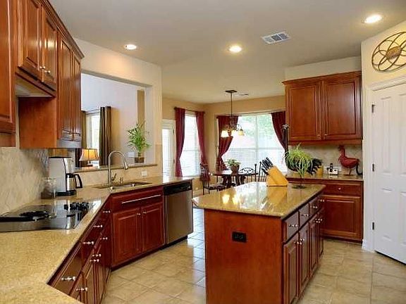 3rd image of 9604 Bundoran Dr