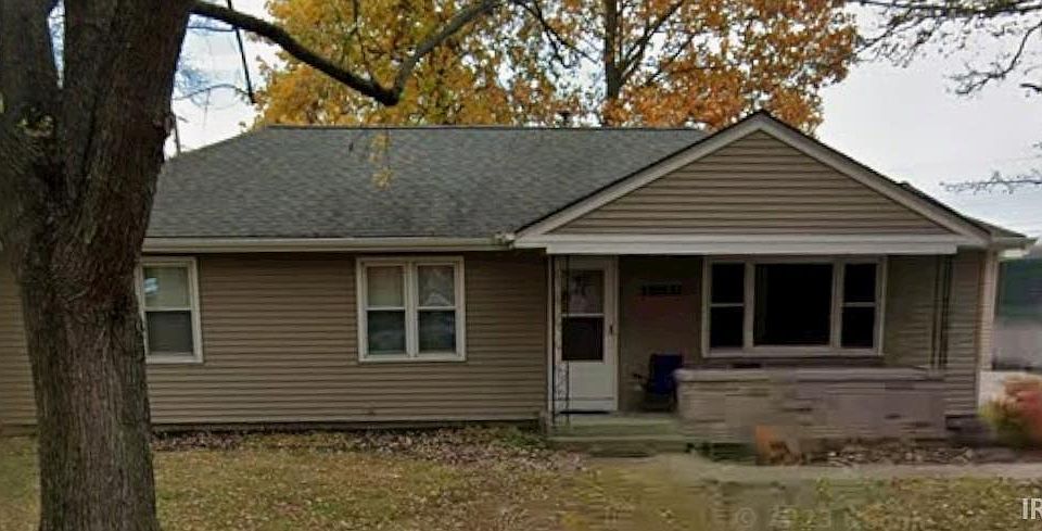 1st image of 15506 Oak St