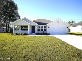 3880 Brickell Ave, Chipley, FL 32428