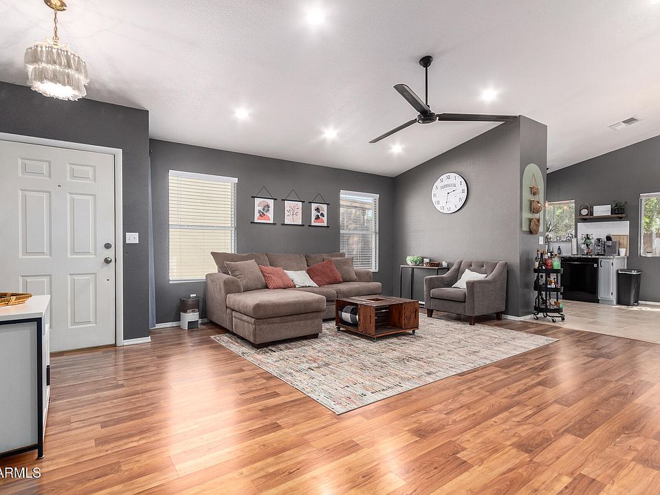 1st image of 1811 S 39TH Street #51