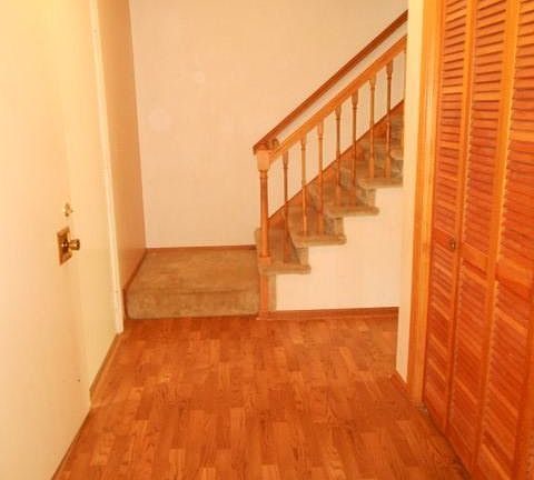 2nd image of 803 Parkview Ave