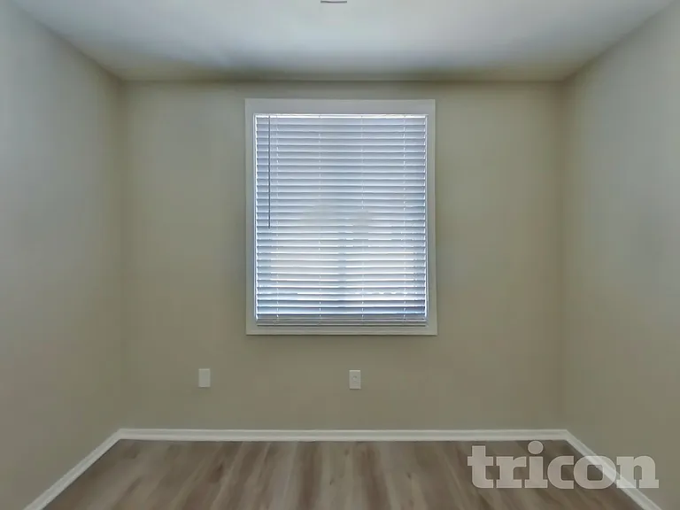 1353 S Sabino Dr — Photo 9