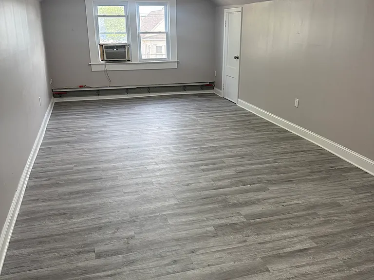 275-277 19th Ave #3 — Photo 12