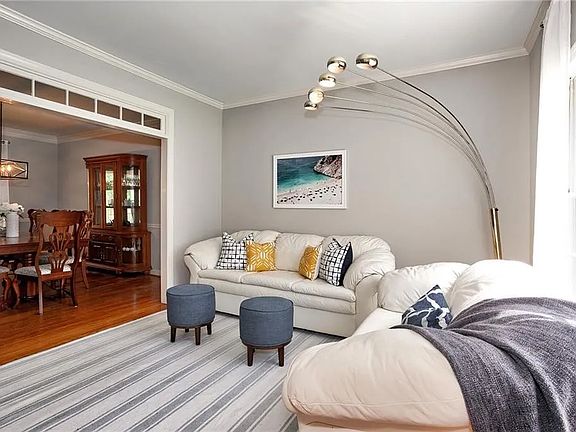 4th image of 260 Haydens Walk Ct