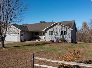 714 E Beaver St, Belle Plaine, MN 56011