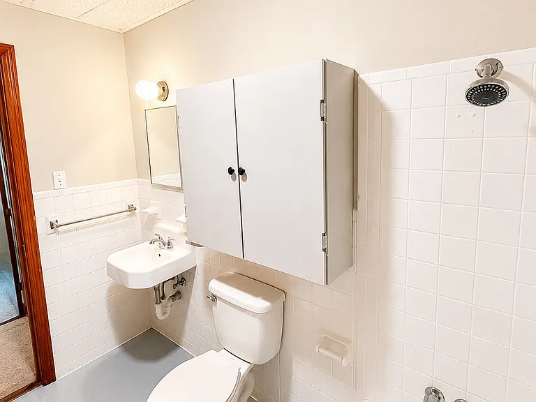 3330 Sharon Dr — Photo 23