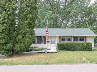 404 Brierhill Dr, Round Lake Park, IL