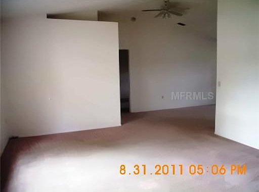 3rd image of 651 Mosquero Ave