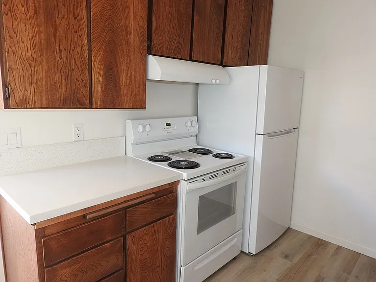 4944 Narragansett Ave — Photo 6