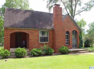 204 Haig St SW, Hartselle, AL 35640