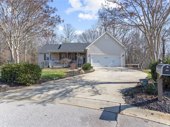 229 Breckenridge Dr, Six Mile, SC 29682