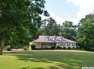 4282 Lay Springs Rd, Gadsden, AL 35904