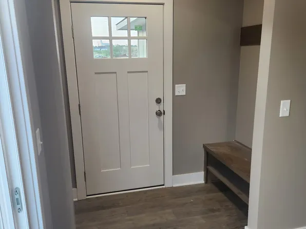 913 Arrowhead, Clearwater, KS 67026