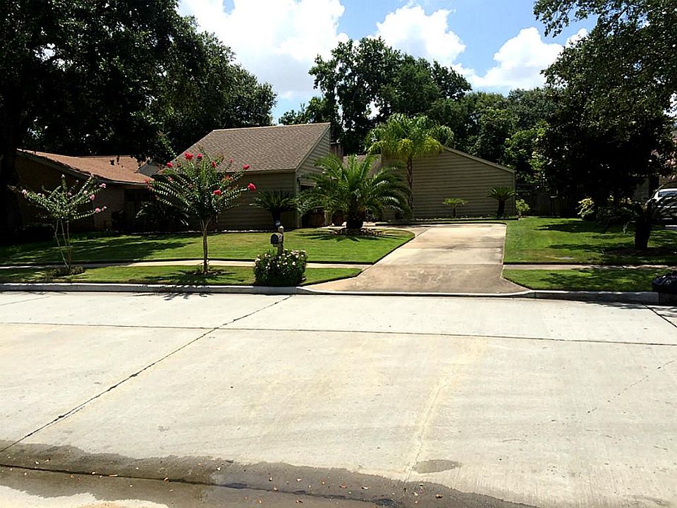 1st image of 5050 Stanhope Dr