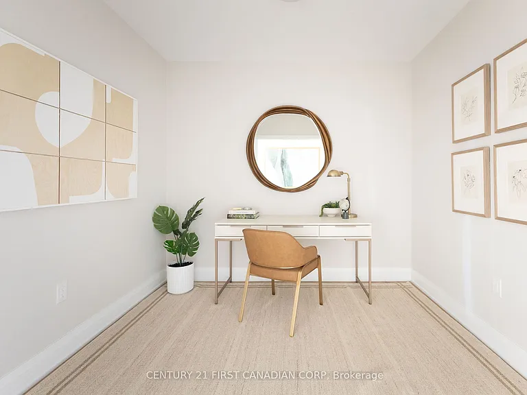 4286 King St E #1007 — Photo 10